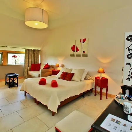 Les Deux Moiselles - Le Cheyssignaguet Bed & Breakfast