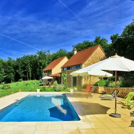 Les Deux Moiselles - Le Cheyssignaguet Bed & Breakfast 3*