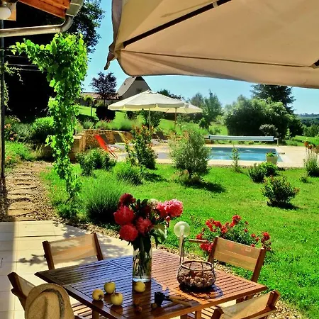 Les Deux Moiselles - Le Cheyssignaguet Bed & Breakfast 3*